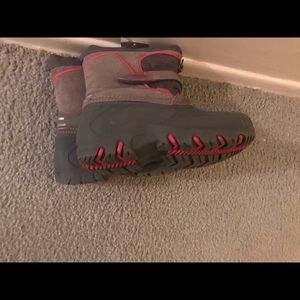 Children’s winter boots